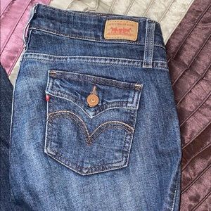 Levi’s